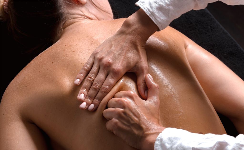 How Myofascial Release Therapy Can Relieve Chronic Pain